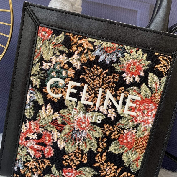 スーパーコピーブランドバッグ側面デザイン